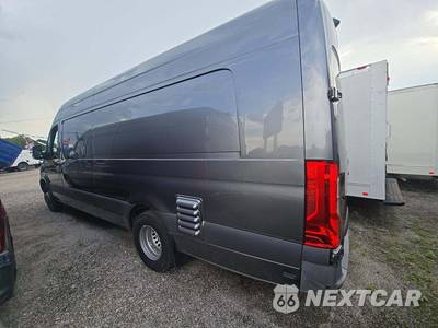 2021 Mercedes-Benz Sprinter 4500 Cargo Van DRW High Roof 170.0" WB - zdjęcie 2 z 20 - miniatura