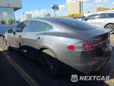 2020 Tesla Model S Long Range Plus - zdjęcie 2 z 29 - miniatura