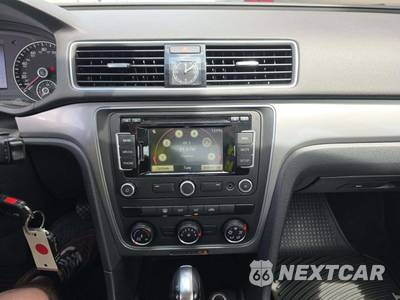 2014 Volkswagen Passat 2.5L S w/Navigation - zdjęcie 10 z 26 - miniatura