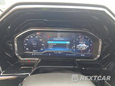 2024 Chevrolet Silverado 1500 RST Crew Cab Short Bed 1SP - zdjęcie 9 z 20 - miniatura