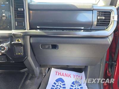 2024 Ford Super Duty F-350 Lariat Crew Cab Long Bed - zdjęcie 19 z 22 - miniatura