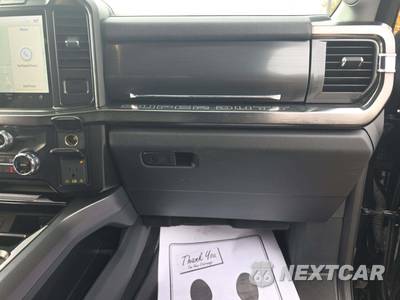 2023 Ford Super Duty F-250 Lariat Crew Cab Medium Bed - zdjęcie 19 z 21 - miniatura