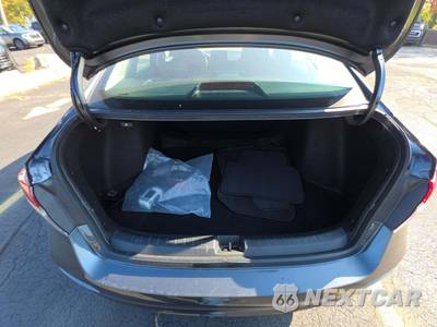 2025 Honda Civic Sedan LX - zdjęcie 11 z 18 - miniatura