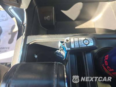 2023 Ford F-150 XLT Crew Cab Medium Bed - zdjęcie 8 z 21 - miniatura