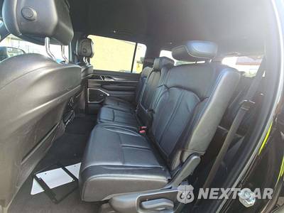 2024 Jeep Wagoneer Series II - zdjęcie 13 z 25 - miniatura