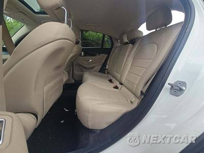 2017 Mercedes-Benz GLC 300 - zdjęcie 13 z 26 - miniatura