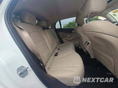 2017 Mercedes-Benz GLC 300 - zdjęcie 16 z 26 - miniatura