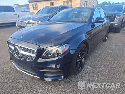 2019 Mercedes-Benz E 300 4MATIC Sedan - zdjęcie 1 z 24 - miniatura