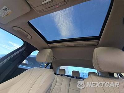 2019 Mercedes-Benz E 300 4MATIC Sedan - zdjęcie 11 z 24 - miniatura