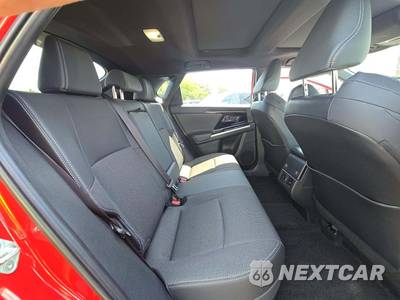 2025 Toyota bZ4X XLE - zdjęcie 13 z 22 - miniatura