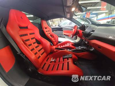 2017 Ferrari 488 Spider Convertible - zdjęcie 16 z 20 - miniatura