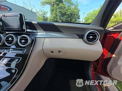 2018 Mercedes-Benz C 300 4MATIC Sedan - zdjęcie 16 z 23 - miniatura