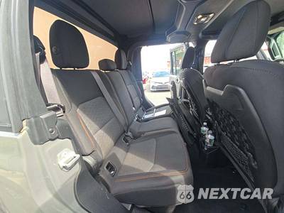 2021 Jeep Gladiator Mojave Crew Cab Medium Bed - zdjęcie 16 z 29 - miniatura
