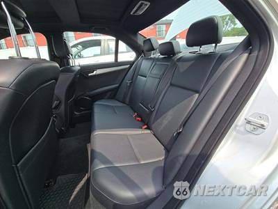2009 Mercedes-Benz C 300 4MATIC - zdjęcie 10 z 28 - miniatura
