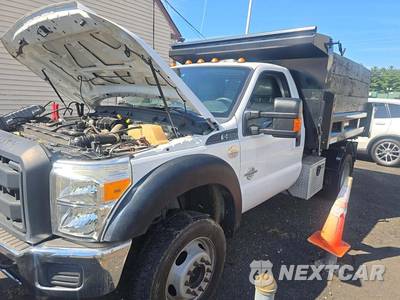 2013 Ford Super Duty F-550 Cab Chassis XL Regular Cab DRW
