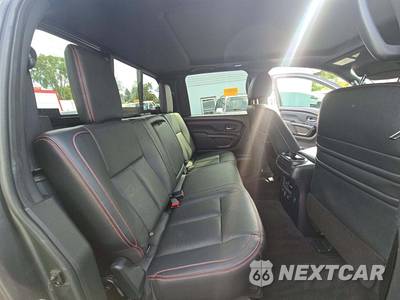 2021 Nissan TITAN XD PRO-4X Crew Cab Medium Bed - zdjęcie 16 z 25 - miniatura