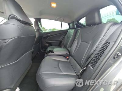 2017 Toyota Prius Prime Advanced - zdjęcie 10 z 26 - miniatura