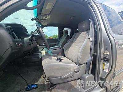 2005 Toyota Tundra SR5 Extended Cab Medium Bed w/Rear Doors - zdjęcie 3 z 30 - miniatura