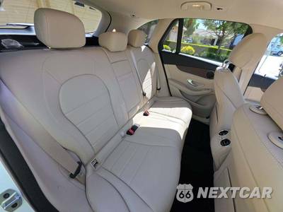 2022 Mercedes-Benz GLC 300 - zdjęcie 13 z 23 - miniatura