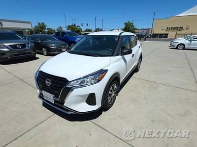 2024 Nissan Kicks S - zdjęcie 1 z 18 - miniatura