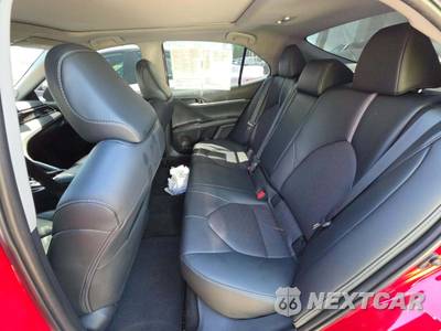 2024 Toyota Camry XSE - zdjęcie 13 z 21 - miniatura