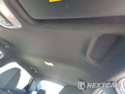 2025 Hyundai Elantra SEL Sport - zdjęcie 8 z 17 - miniatura