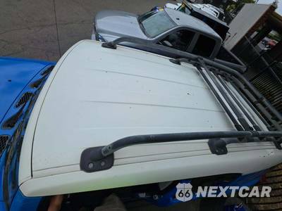 2008 Toyota FJ Cruiser w/Rear Doors - zdjęcie 12 z 27 - miniatura
