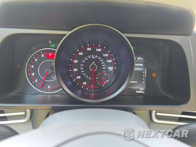2021 Hyundai Elantra SEL - zdjęcie 6 z 22 - miniatura