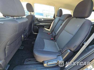 2018 Nissan Pathfinder S - zdjęcie 10 z 23 - miniatura