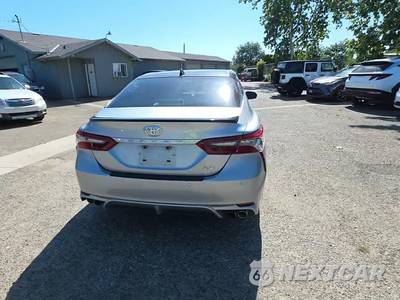 2021 Toyota Camry XSE - zdjęcie 4 z 34 - miniatura
