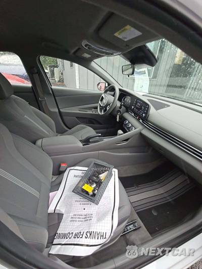 2024 Hyundai Elantra SE - zdjęcie 18 z 20 - miniatura