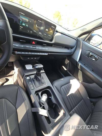 2027 Kia Seltos X-Line S - zdjęcie 10 z 20 - miniatura