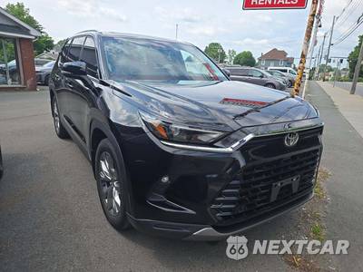 2025 Toyota Grand Highlander Hybrid Limited - zdjęcie 4 z 21 - miniatura