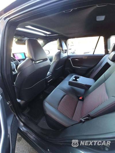2024 Toyota RAV4 Prime XSE - zdjęcie 13 z 20 - miniatura