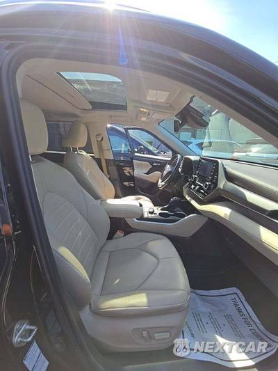2020 Toyota Highlander Hybrid XLE - zdjęcie 19 z 22 - miniatura