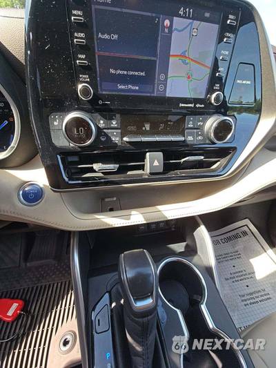 2020 Toyota Highlander Hybrid XLE - zdjęcie 10 z 22 - miniatura