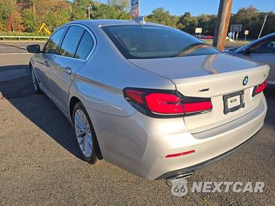 2021 BMW 5 Series Sedan 540i xDrive - zdjęcie 2 z 20 - miniatura