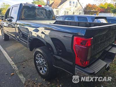 2022 Ford Super Duty F-250 Lariat Crew Cab Long Bed - zdjęcie 2 z 20 - miniatura