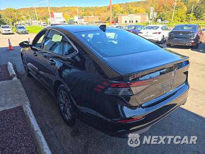 2024 Honda Accord Sedan EX - zdjęcie 2 z 20 - miniatura
