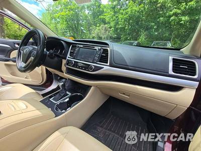 2015 Toyota Highlander XLE - zdjęcie 20 z 22 - miniatura