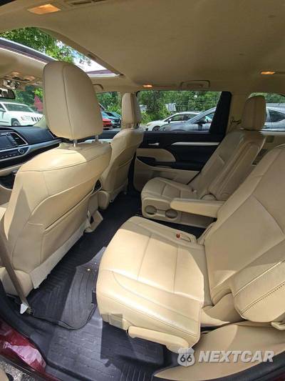 2015 Toyota Highlander XLE - zdjęcie 13 z 22 - miniatura
