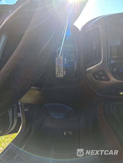 2017 Chevrolet Silverado 3500HD High Country Crew Cab Medium Bed 3LZ - zdjęcie 8 z 26 - miniatura