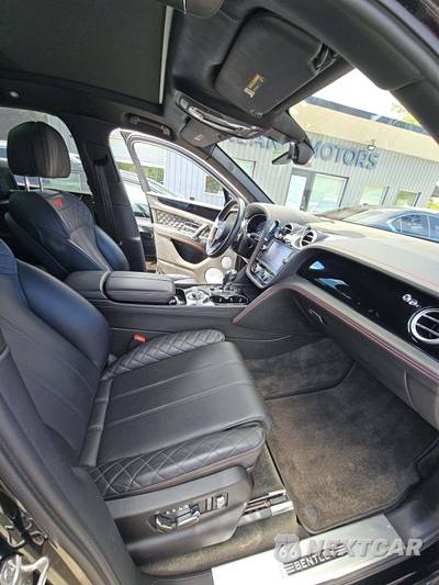 2017 Bentley Bentayga W12 - zdjęcie 18 z 21 - miniatura