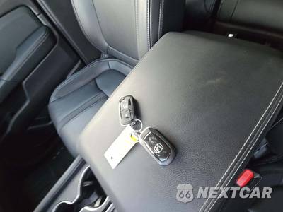 2023 Honda Pilot Touring - zdjęcie 8 z 21 - miniatura
