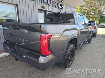 2023 Toyota Tundra Hybrid TRD Pro Crew Cab Short Bed - zdjęcie 3 z 20 - miniatura