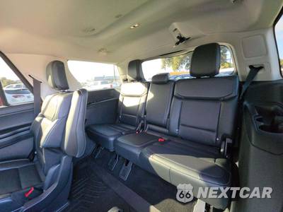 2027 Ford Expedition Platinum - zdjęcie 14 z 22 - miniatura