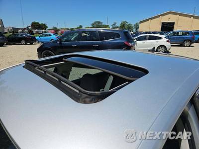 2014 Volkswagen Passat 1.8T SE w/Sunroof & Navigation - zdjęcie 9 z 25 - miniatura