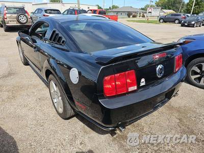 2007 Ford Mustang GT Premium Coupe - zdjęcie 2 z 26 - miniatura