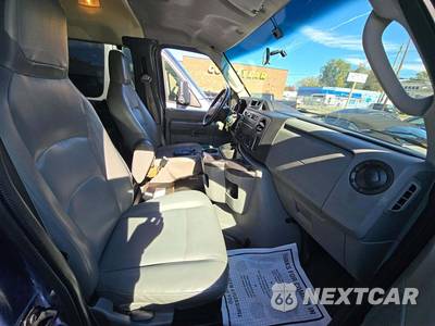 2010 Ford Super Duty E-350 Recreational Van 138.0" WB - zdjęcie 18 z 28 - miniatura