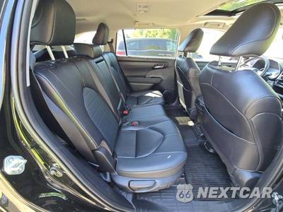 2023 Toyota Highlander XLE - zdjęcie 17 z 33 - miniatura